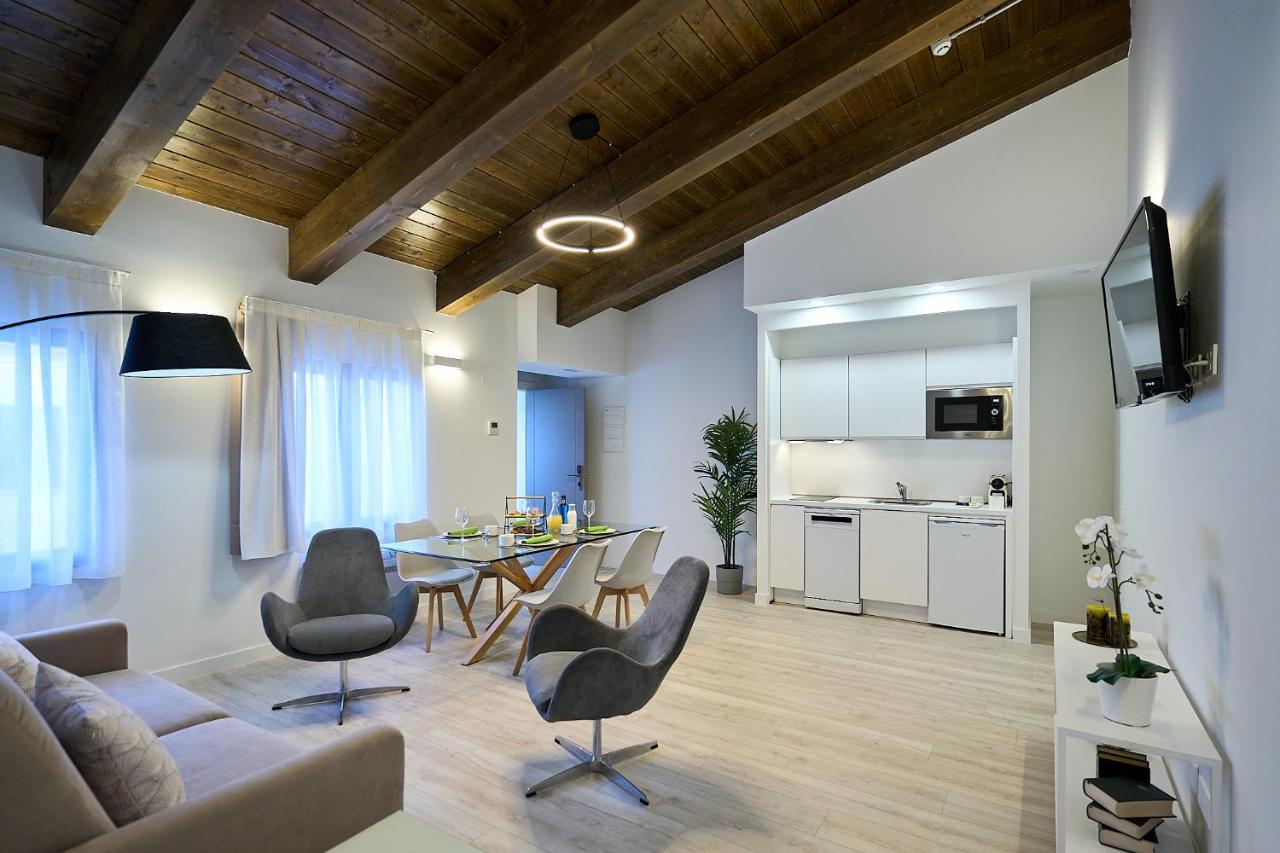 Ines Luna Suites Salamanca Luaran gambar
